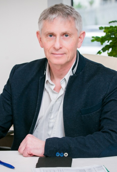 Гирш Элиэзеир | Доктор наук, клинический эмбриолог и андролог. Руководитель  лабораторией клинической андрологии в Криобанке Израиля. Генеральный директор компании ELNAT Reproduction. Входит в пятерку лучших эмбриологов мира