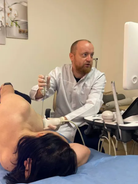 Трепан-біопсія молочної залози під контролем УЗД | УЗД МОЛОЧНИХ ЗАЛОЗ