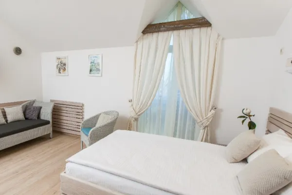 НАНЕСЕННЯ МАЗІ | Проктологія