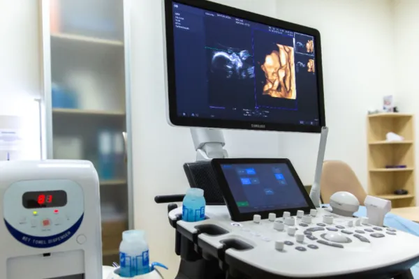 Первинний акушерський скринінг (1 триместр): | УЗД ВАГІТНИХ