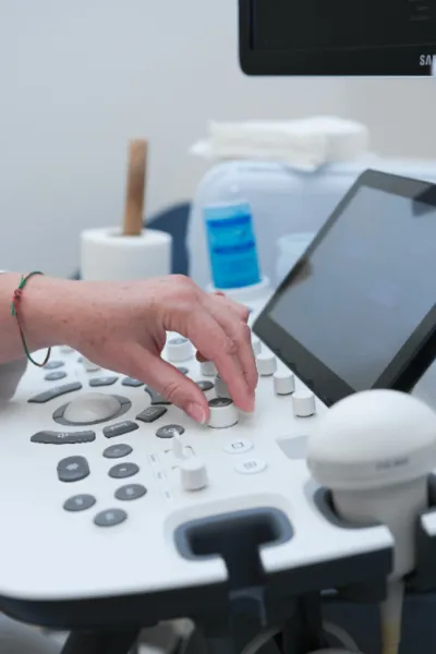 Controllo dell'acne. Demodicosi | Esame complesso