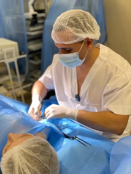 RIMOZIONE DI UNA NEOFORMAZIONE CUTANEA | Chirurgia maxillo-facciale